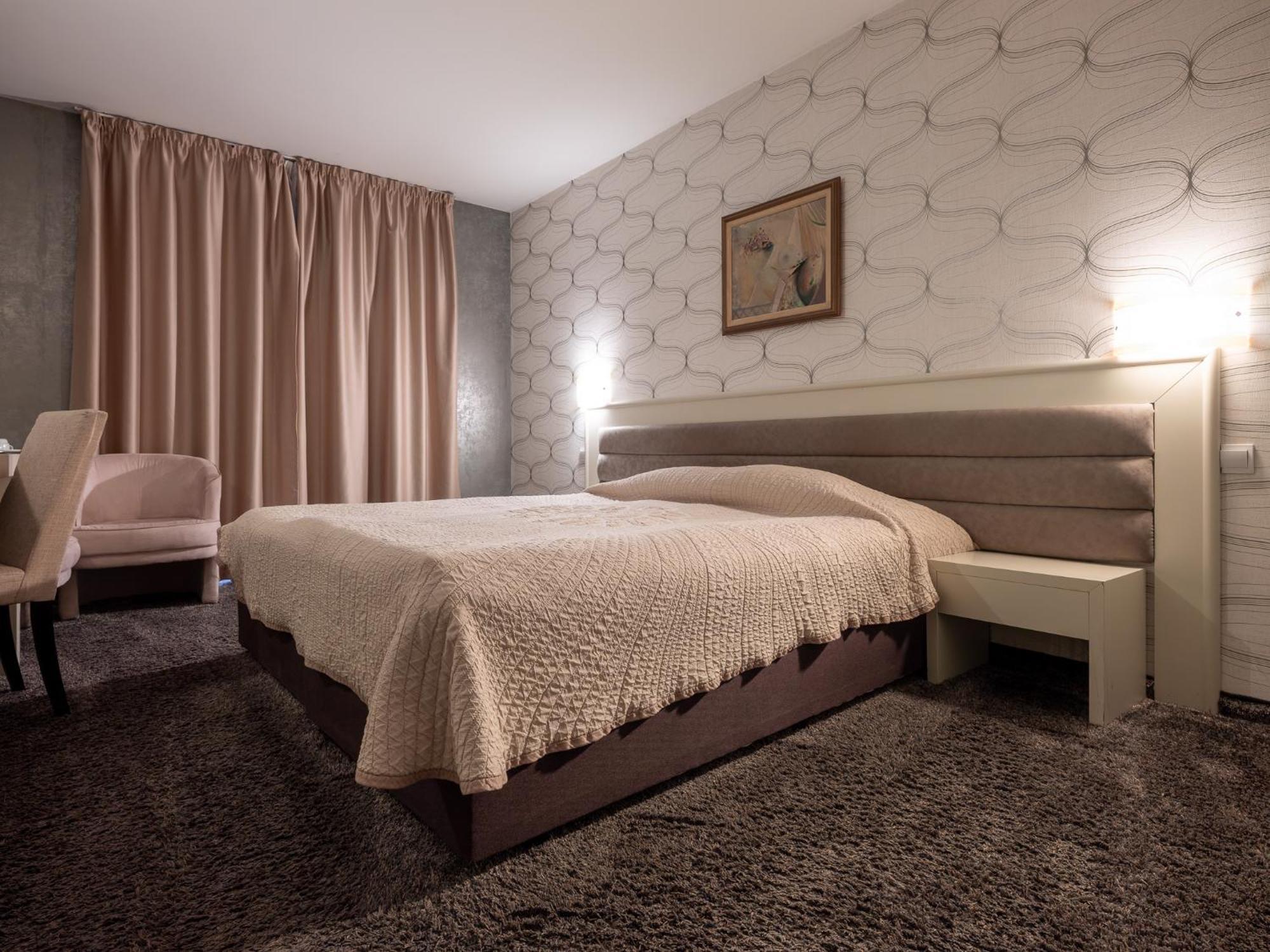 Hotel Concorde فيليكو ترنوفو المظهر الخارجي الصورة