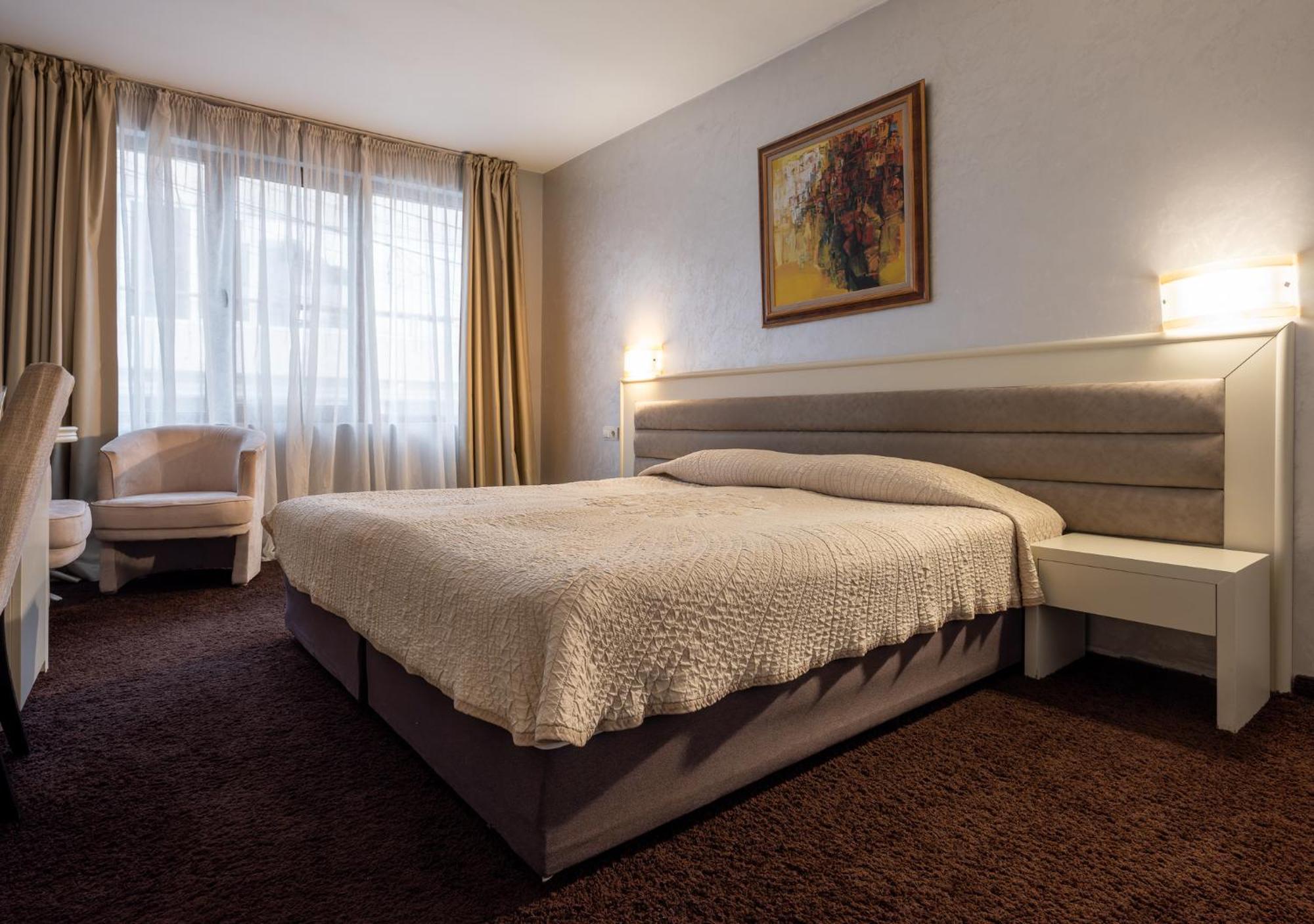 Hotel Concorde فيليكو ترنوفو المظهر الخارجي الصورة